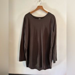 Mono B Tulip Hem Pullover